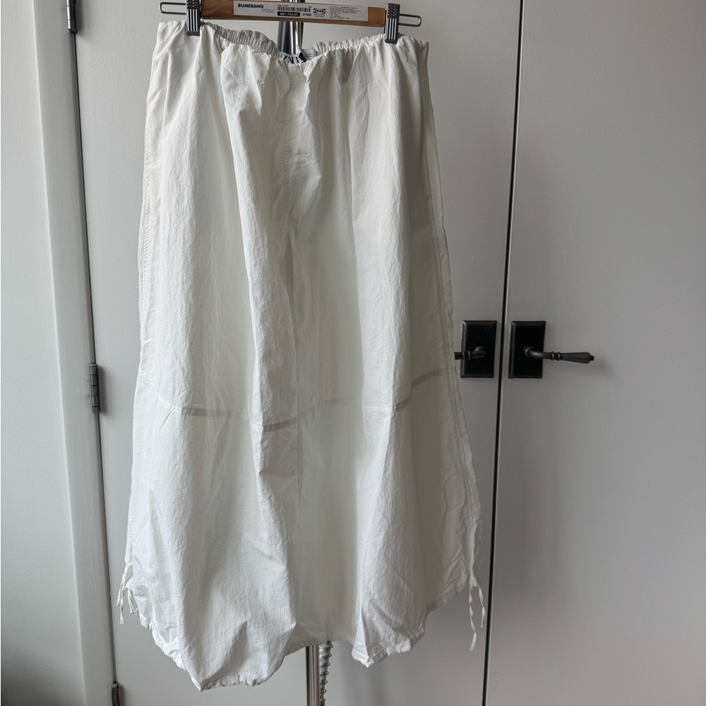 Zara White A-Line Women's Skirt